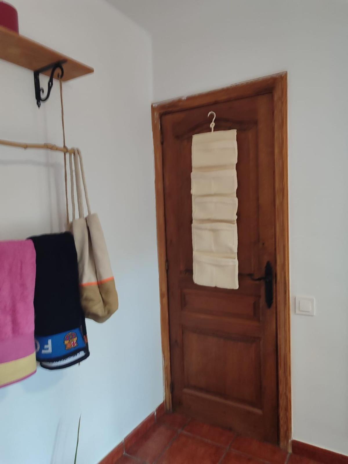 Habitacion Privada En Casa Particular, Montana Olesa de Bonesvalls Exterior photo